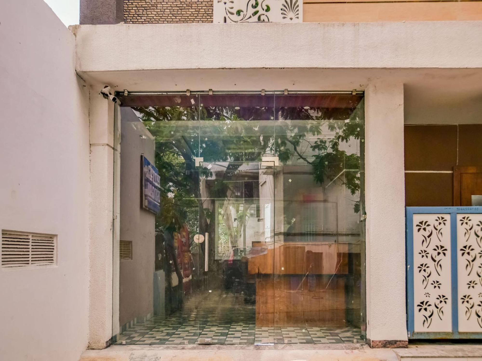 Hotel O Regal Indore Exterior foto