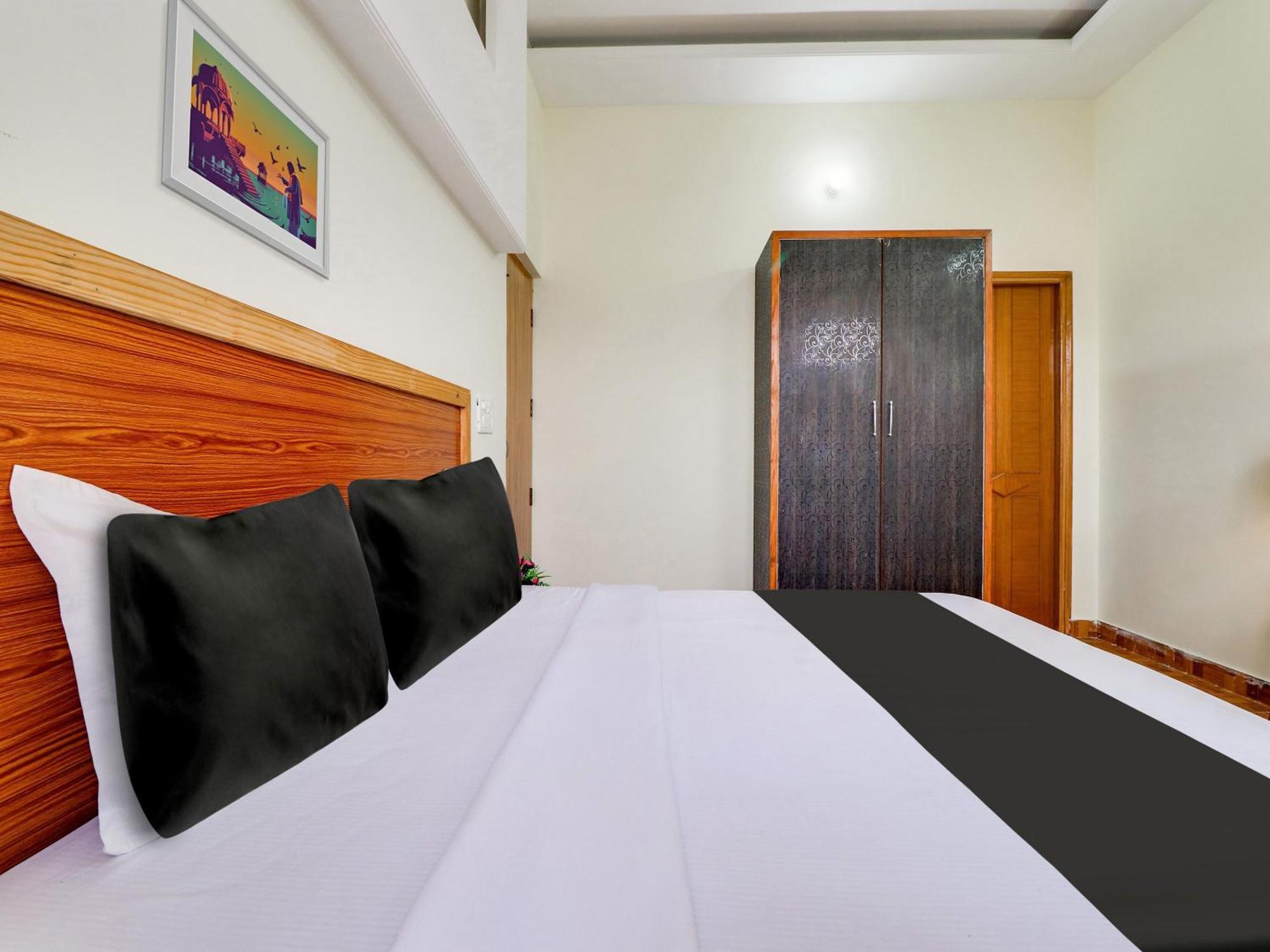 Hotel O Regal Indore Exterior foto